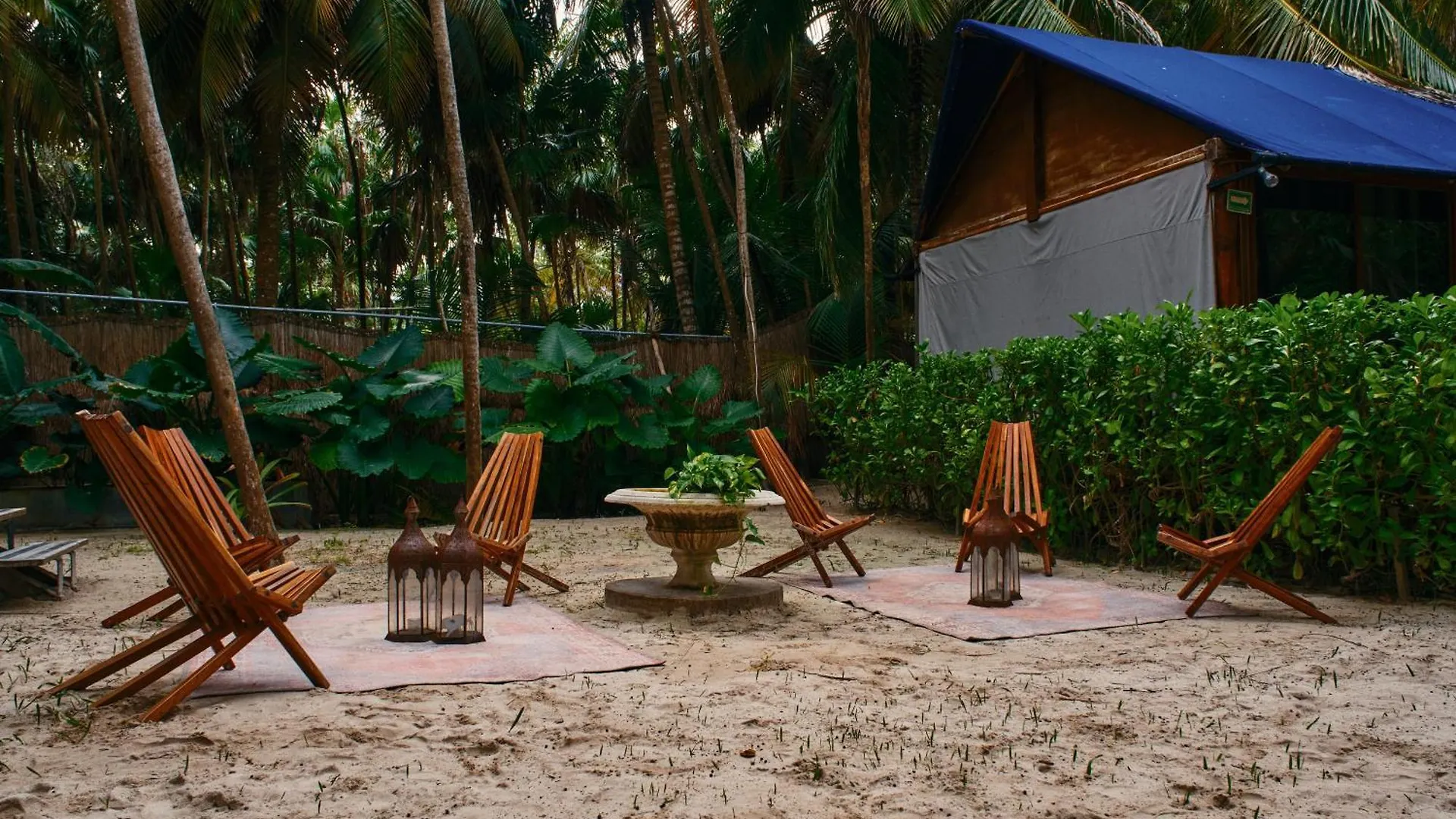 Libelula Tulum Beachfront Hotel